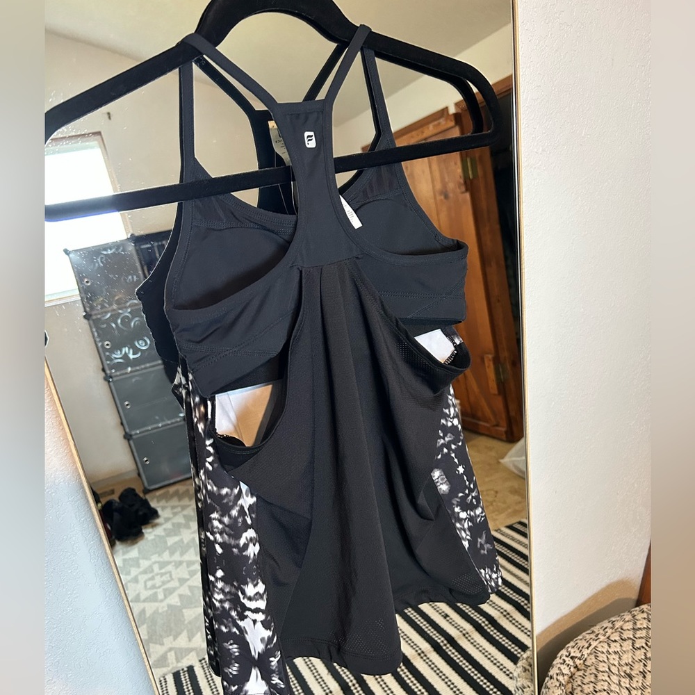 Fabletics Work Out Tank - Picture 3 of 8